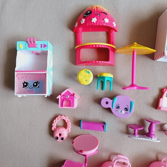 Shopkins Toy Bundle - Picture 2 of 4
